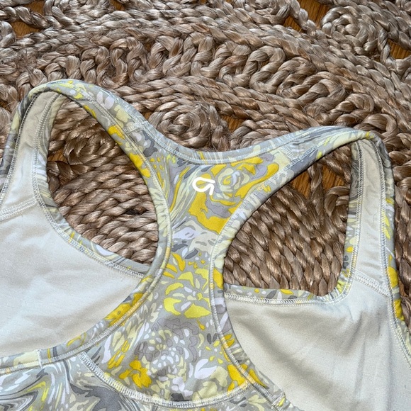 GAPFIT Low Impact Sports Bra, M - Picture 3 of 6